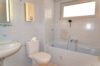 Helle 2-Zimmer Wohnung in Buckow - Bad