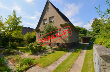 Großes Potenzial mit 1200 m² Grundstück, 15827 Blankenfelde, Einfamilienhaus