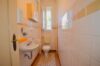 Großes Potenzial mit 1200 m² Grundstück - EG Toilette