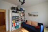 Charmante 2,5-Zimmer-Hochparterrewohnung mit Balkon und moderner Ausstattung - Arbeitszimmer