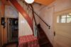 Charmantes Einfamilienhaus mit großem Grundstück und viel Potenzial - Treppe EG