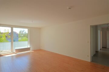 Optimal gelegene 2 Zimmer Wohnung mit Balkon, 15831 Mahlow, Etagenwohnung