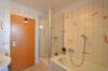Stilvolle Doppelhaushälfte mit Komfort, Raum und Atmosphäre - Badezimmer OG